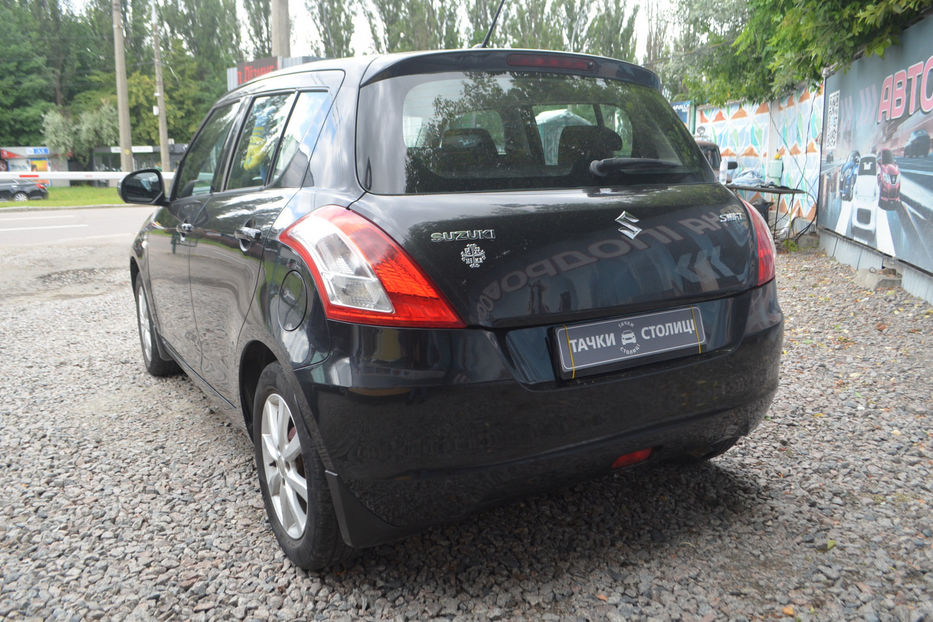 Продам Suzuki Swift 2013 года в Киеве