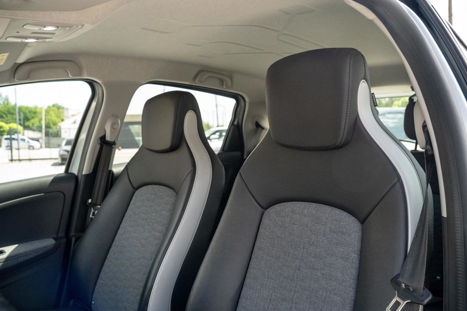Продам Renault Zoe 2019 года в Черновцах