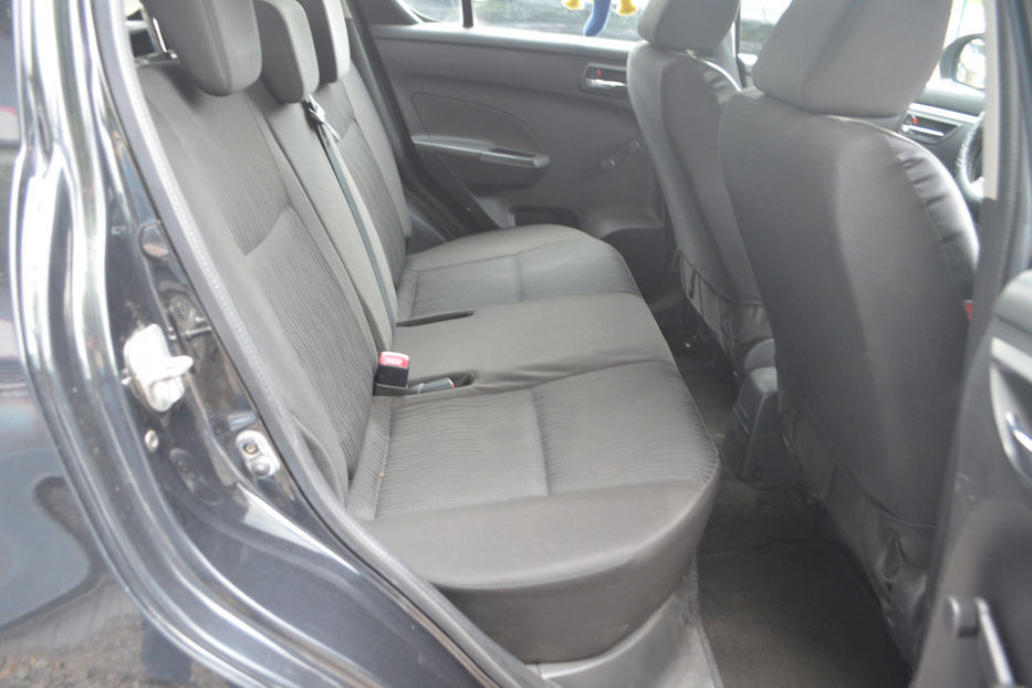 Продам Suzuki Swift 2013 года в Киеве