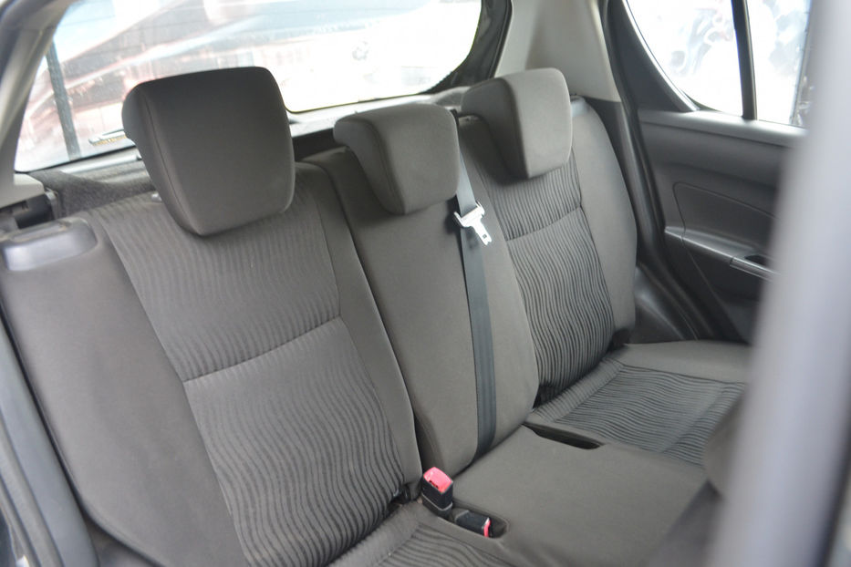 Продам Suzuki Swift 2013 года в Киеве