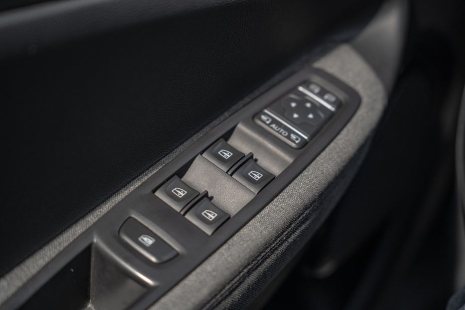 Продам Renault Zoe 2019 года в Черновцах