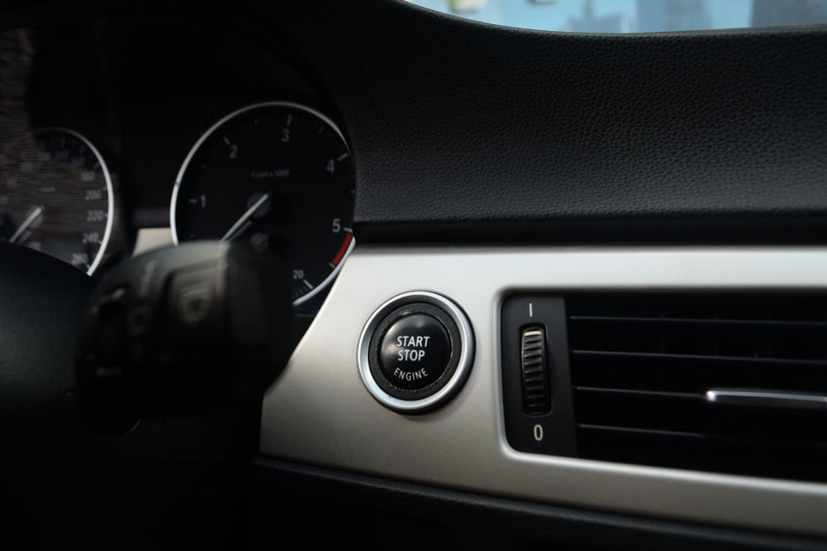 Продам BMW 316 2012 года в Киеве
