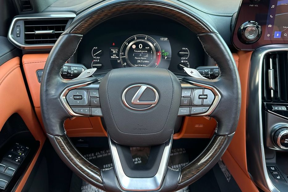 Продам Lexus LX 570 LEXUS LX 600 Superior WALD 2022 года в Киеве