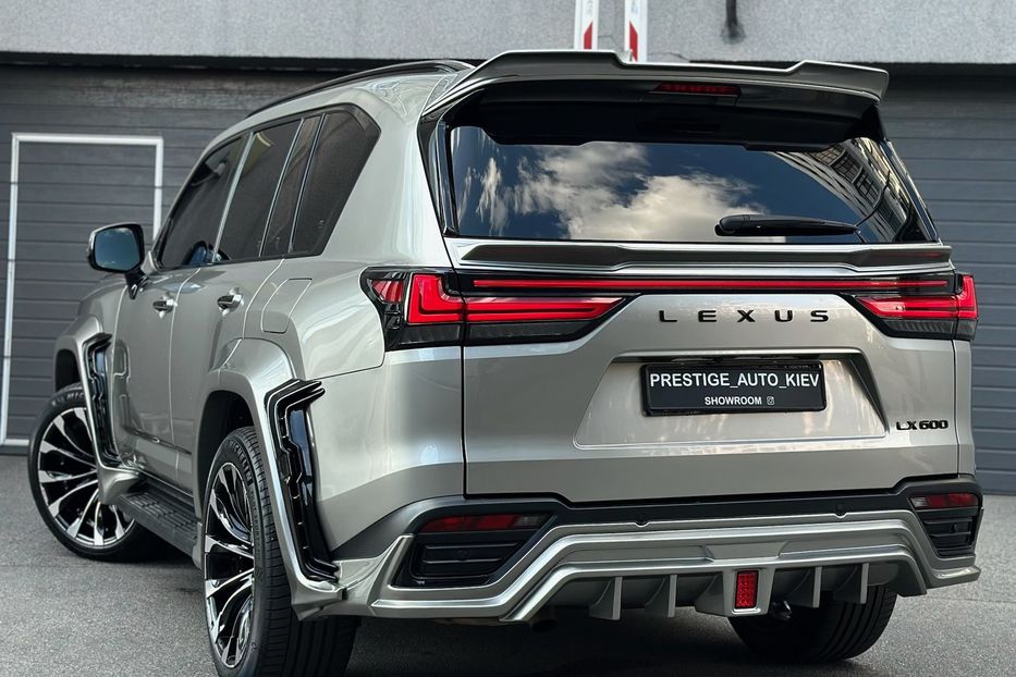 Продам Lexus LX 570 LEXUS LX 600 Superior WALD 2022 года в Киеве