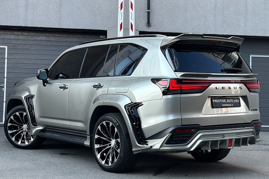 Продам Lexus LX 570 LEXUS LX 600 Superior WALD 2022 года в Киеве