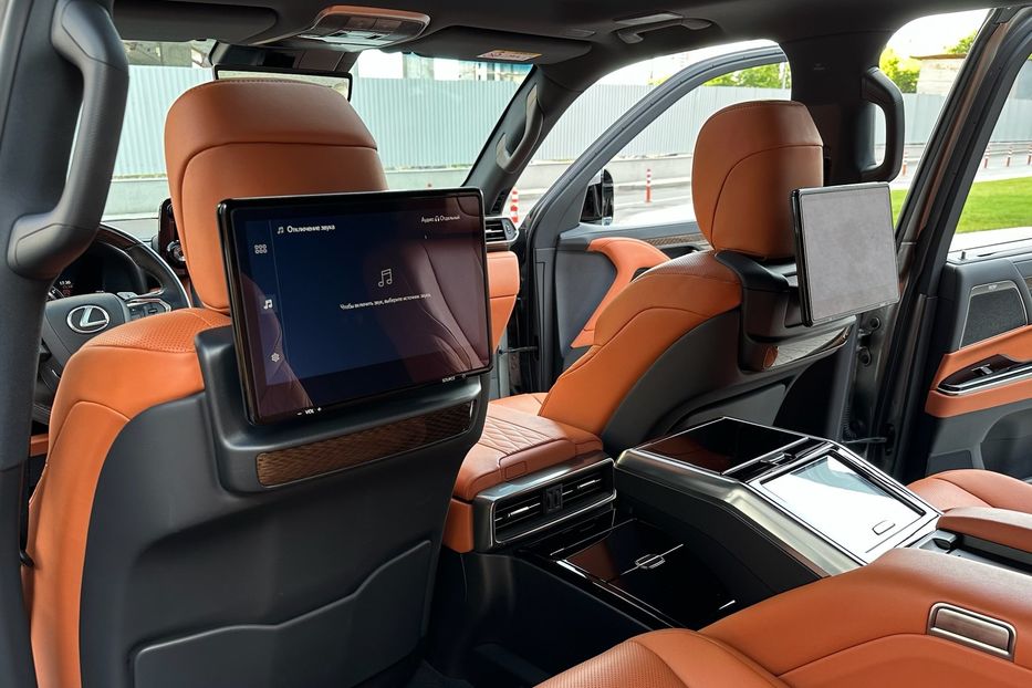 Продам Lexus LX 570 LEXUS LX 600 Superior WALD 2022 года в Киеве
