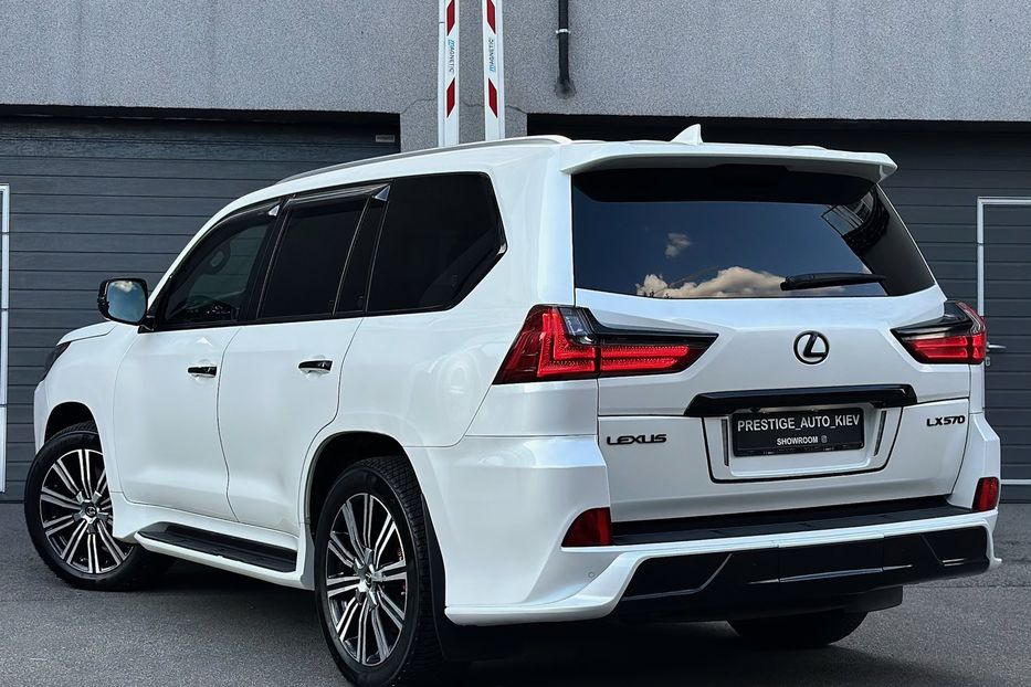 Продам Lexus LX 570 LUXURY+ SUPERCHARGED 2019 года в Киеве