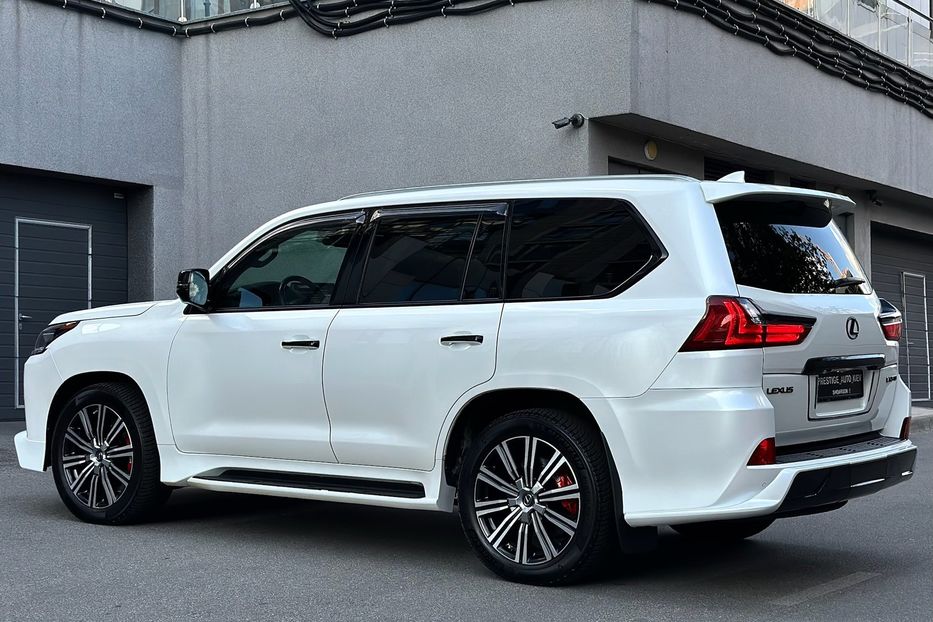 Продам Lexus LX 570 LUXURY+ SUPERCHARGED 2019 года в Киеве