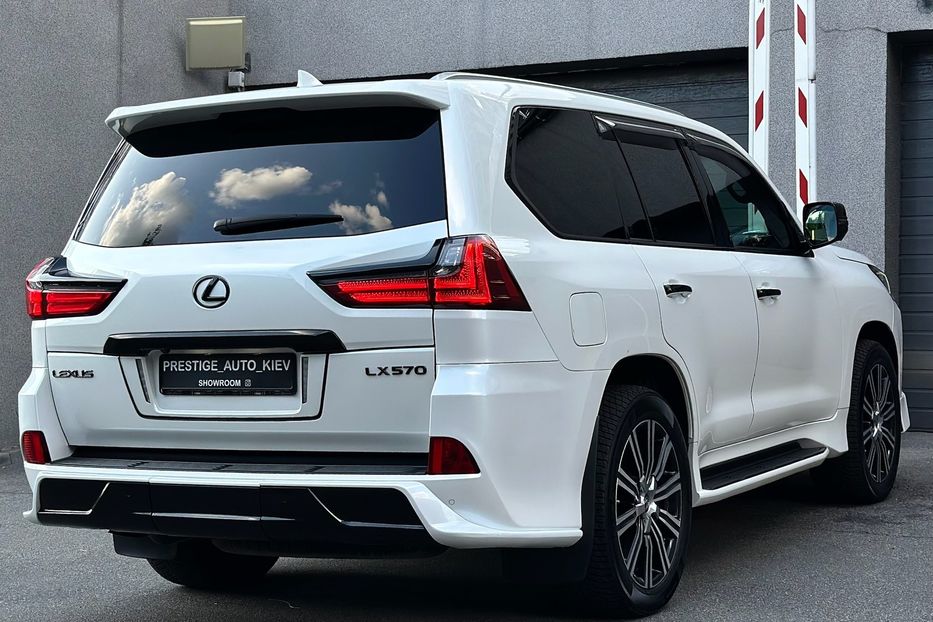 Продам Lexus LX 570 LUXURY+ SUPERCHARGED 2019 года в Киеве