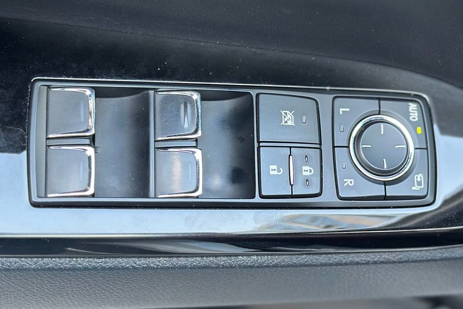 Продам Lexus LX 570 LUXURY+ SUPERCHARGED 2019 года в Киеве