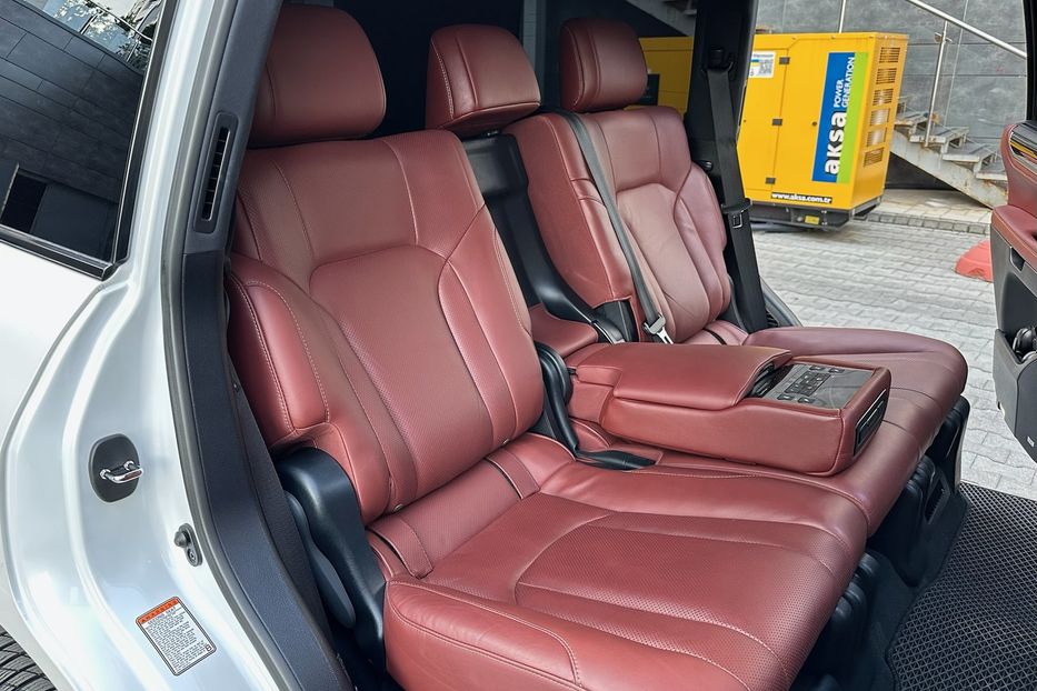 Продам Lexus LX 570 LUXURY+ SUPERCHARGED 2019 года в Киеве
