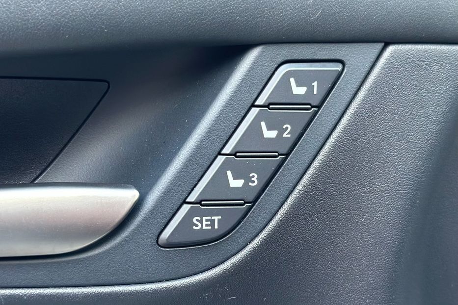 Продам Lexus LX 570 LUXURY+ SUPERCHARGED 2019 года в Киеве