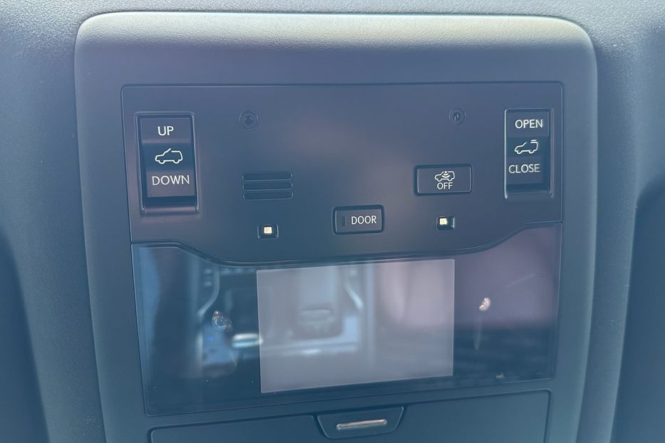 Продам Lexus LX 570 LUXURY+ SUPERCHARGED 2019 года в Киеве