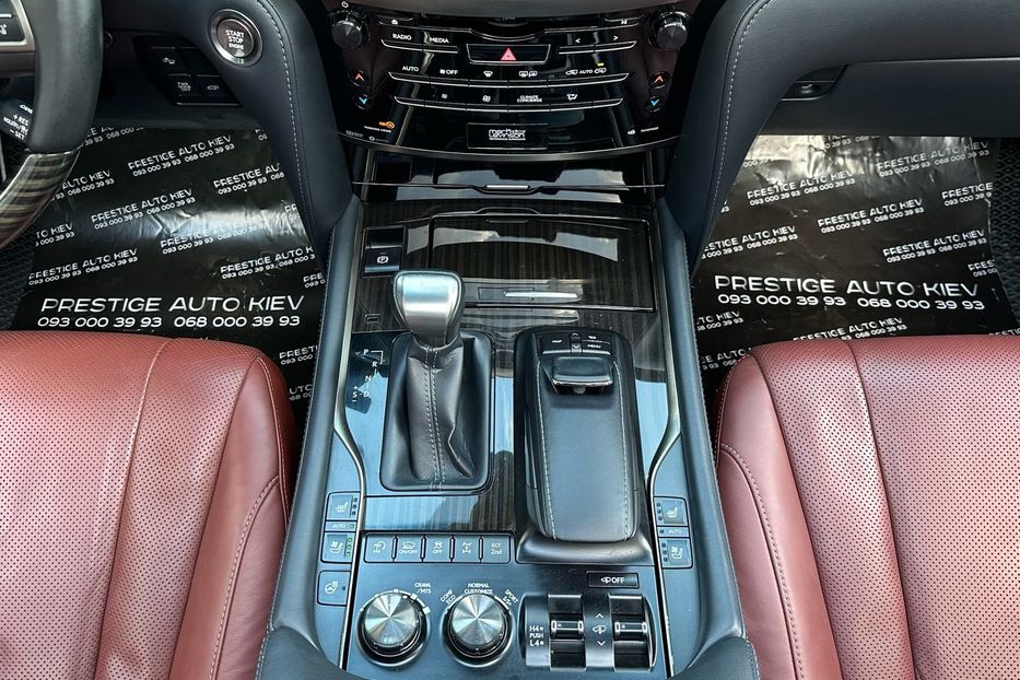 Продам Lexus LX 570 LUXURY+ SUPERCHARGED 2019 года в Киеве