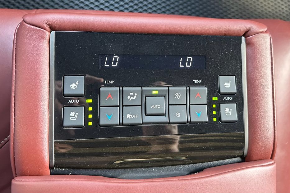 Продам Lexus LX 570 LUXURY+ SUPERCHARGED 2019 года в Киеве