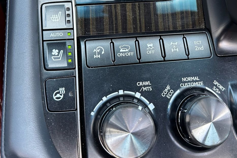 Продам Lexus LX 570 LUXURY+ SUPERCHARGED 2019 года в Киеве