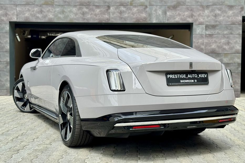 Продам Rolls-Royce Wraith Spectre 2024 года в Киеве