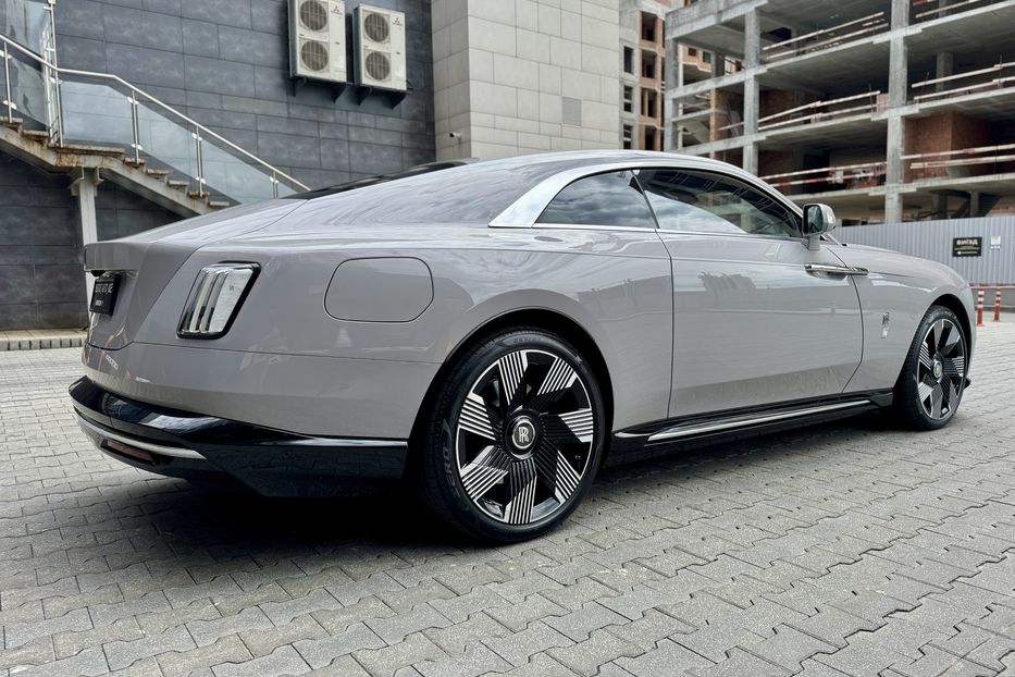 Продам Rolls-Royce Wraith Spectre 2024 года в Киеве