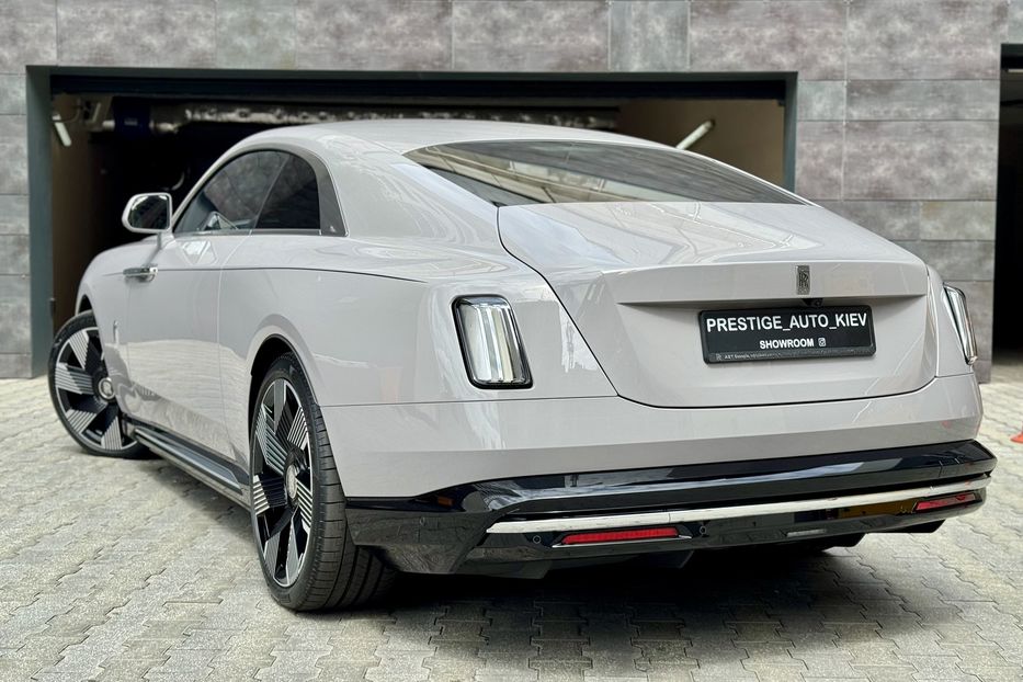 Продам Rolls-Royce Wraith Spectre 2024 года в Киеве