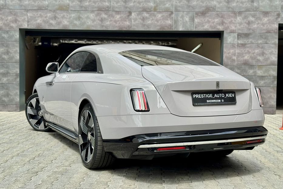 Продам Rolls-Royce Wraith Spectre 2024 года в Киеве