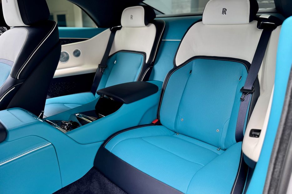 Продам Rolls-Royce Wraith Spectre 2024 года в Киеве