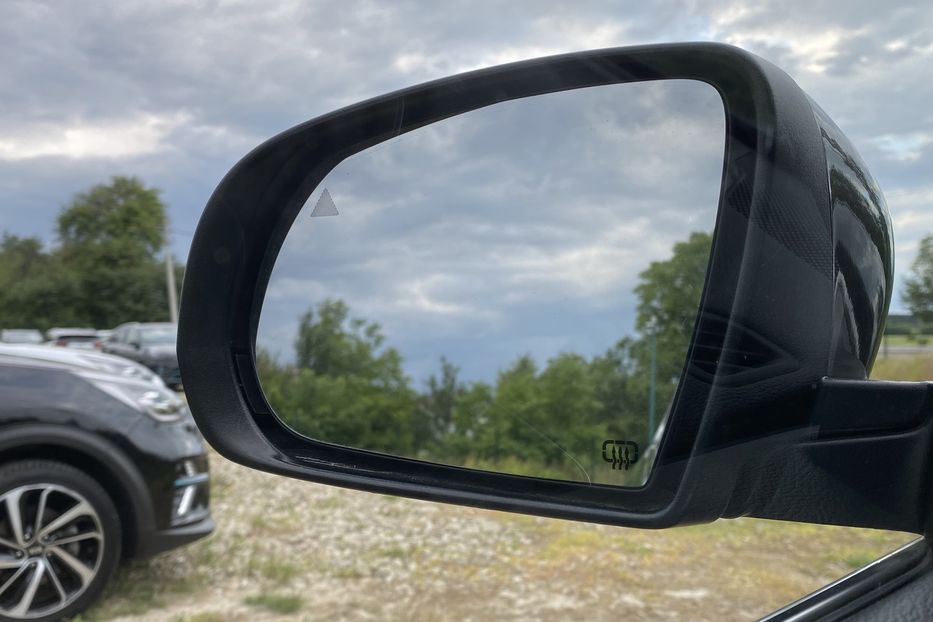 Продам Jeep Cherokee 2.0 AT (272 к.с.) 4WD 2018 года в Львове