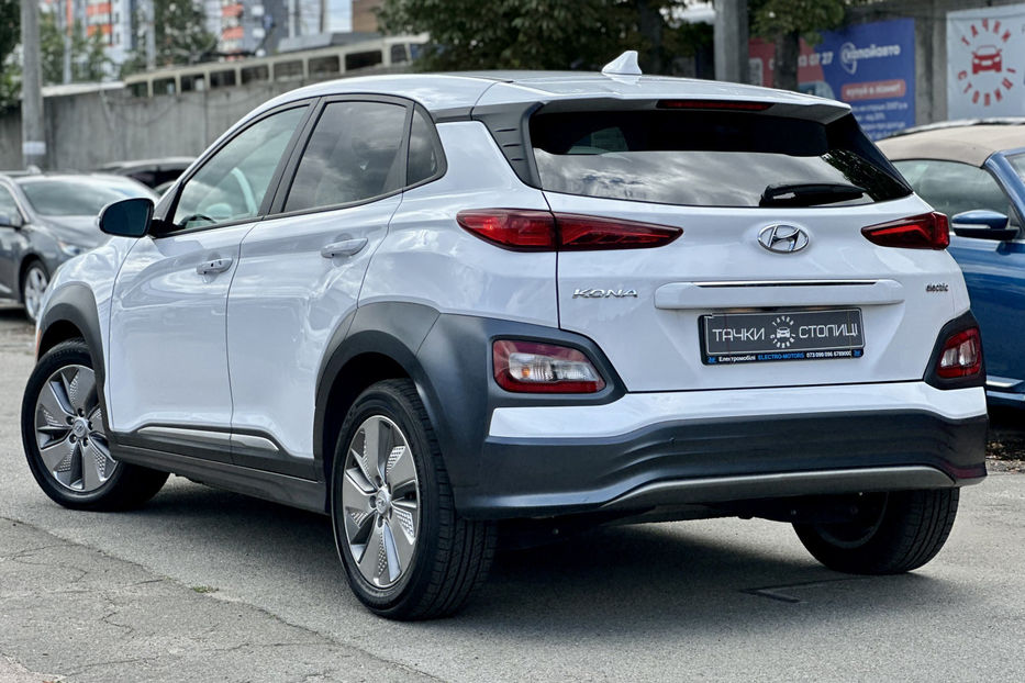 Продам Hyundai Kona 2021 года в Киеве