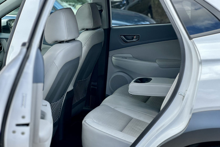 Продам Hyundai Kona 2021 года в Киеве