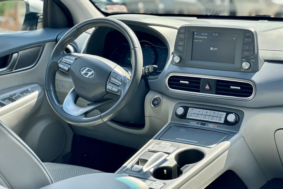 Продам Hyundai Kona 2021 года в Киеве
