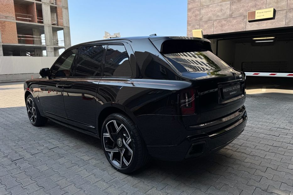 Продам Rolls-Royce Cullinan BLACK BADGE 2025 года в Киеве