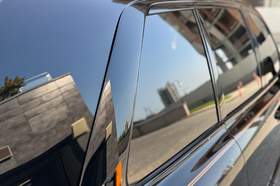Продам Rolls-Royce Cullinan BLACK BADGE 2025 года в Киеве