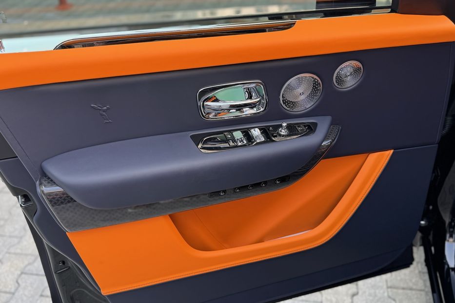 Продам Rolls-Royce Cullinan BLACK BADGE 2025 года в Киеве