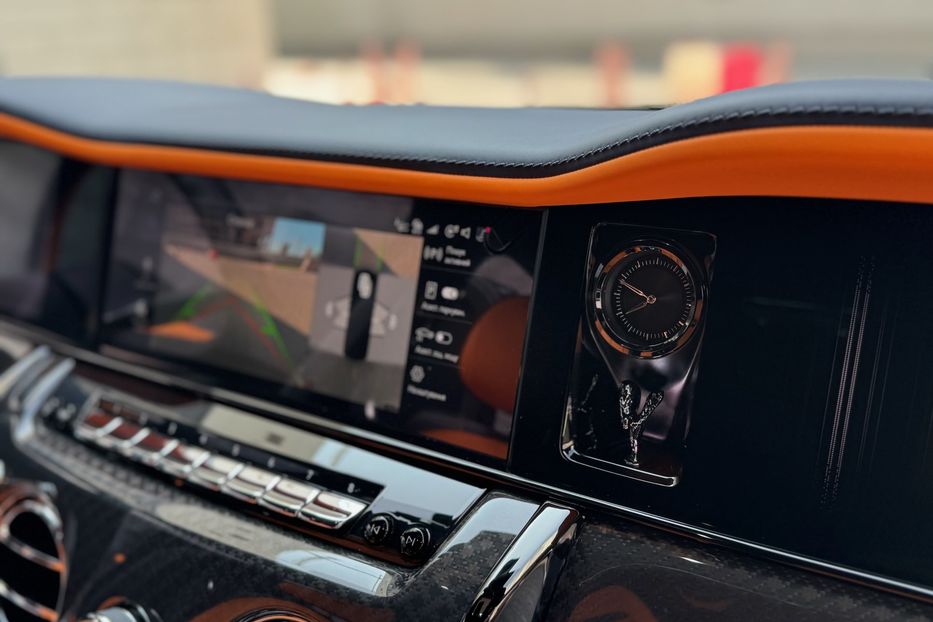 Продам Rolls-Royce Cullinan BLACK BADGE 2025 года в Киеве