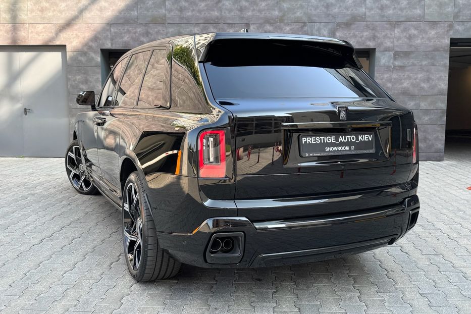 Продам Rolls-Royce Cullinan BLACK BADGE 2025 года в Киеве