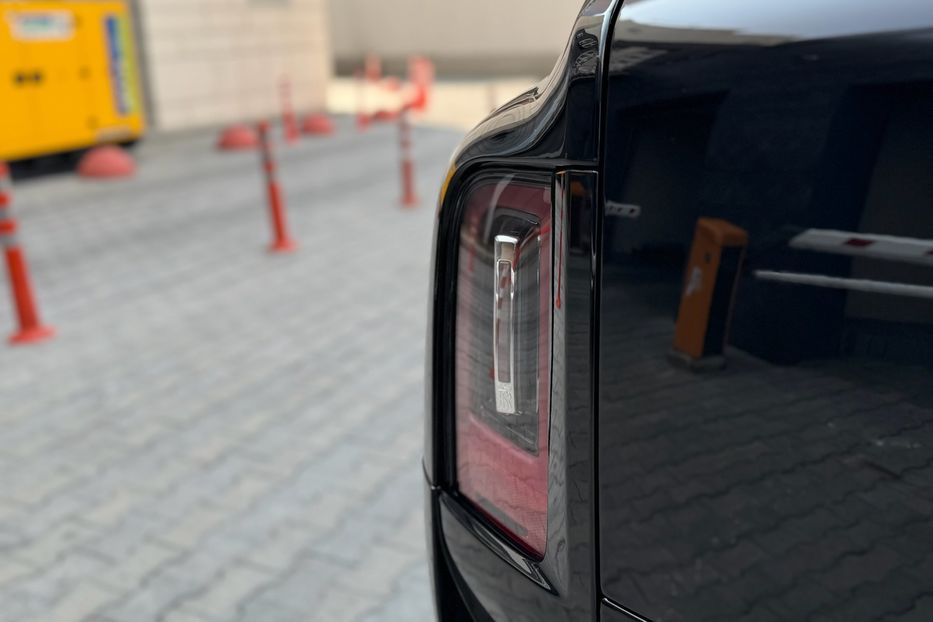 Продам Rolls-Royce Cullinan BLACK BADGE 2025 года в Киеве