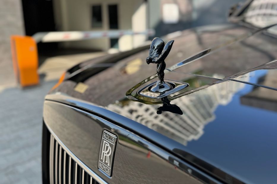 Продам Rolls-Royce Cullinan BLACK BADGE 2025 года в Киеве