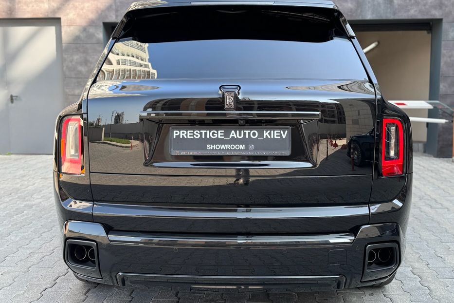 Продам Rolls-Royce Cullinan BLACK BADGE 2025 года в Киеве