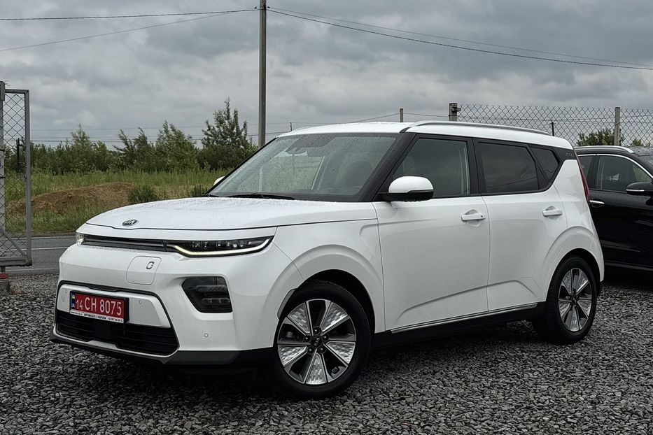 Продам Kia Soul 64квт  2021 года в Львове
