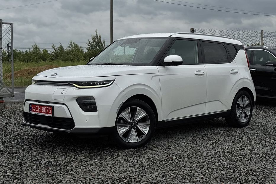 Продам Kia Soul 64квт  2021 года в Львове