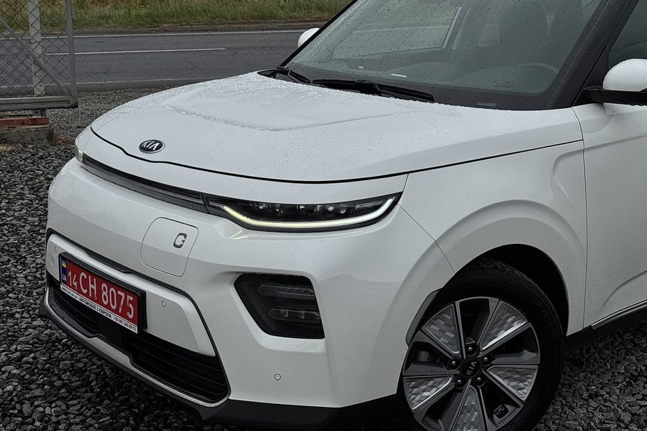 Продам Kia Soul 64квт  2021 года в Львове