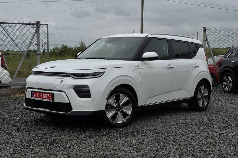 Продам Kia Soul 64квт  2021 года в Львове