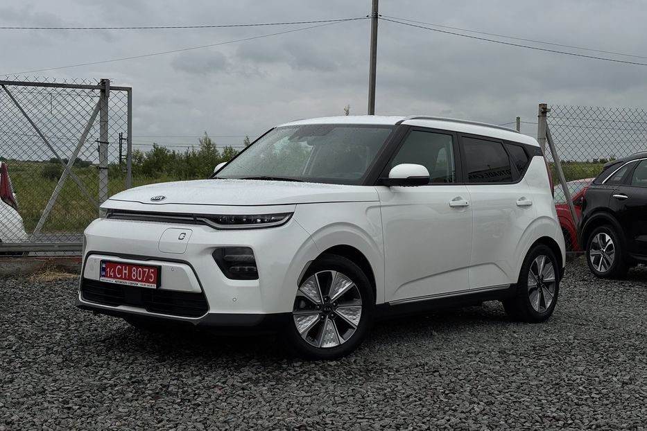 Продам Kia Soul 64квт  2021 года в Львове