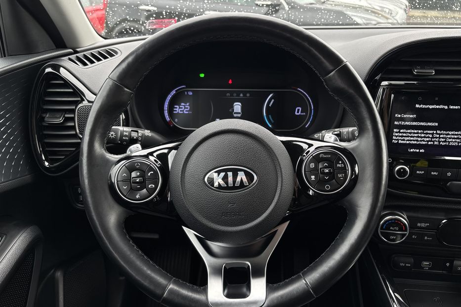 Продам Kia Soul 64квт  2021 года в Львове