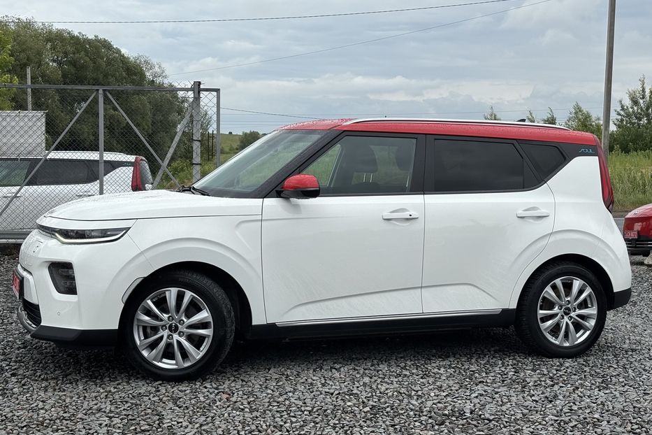 Продам Kia Soul 64квт   2021 года в Львове