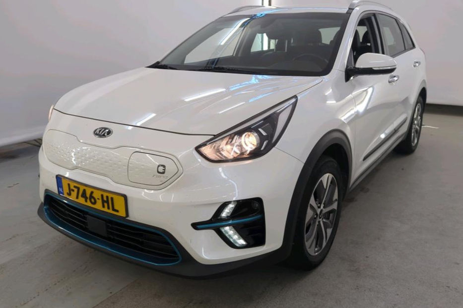 Продам Kia Niro 64 kw Premium авто в дорозі  2020 года в Львове