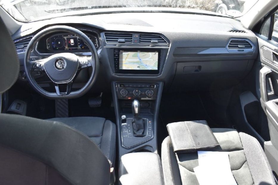 Продам Volkswagen Tiguan 110 kw авто в дорозі  2021 года в Львове
