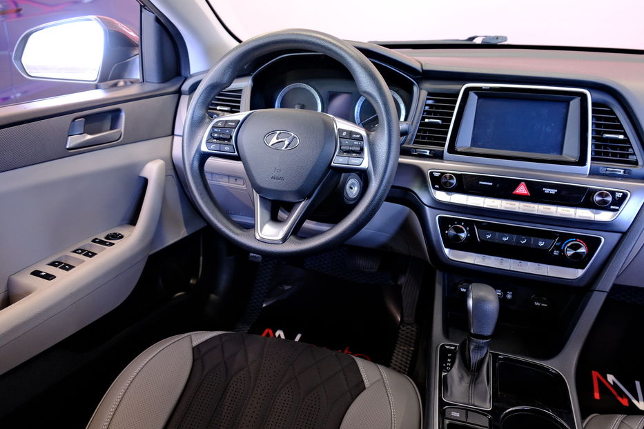 Продам Hyundai Sonata 2018 года в Одессе