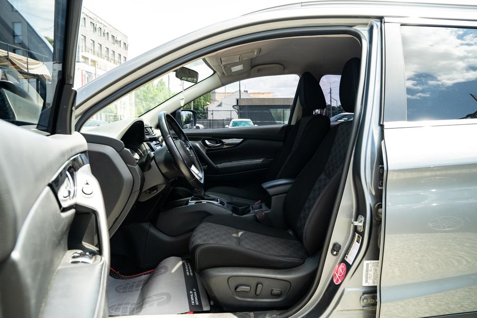Продам Nissan Rogue Sport 2018 года в Черновцах