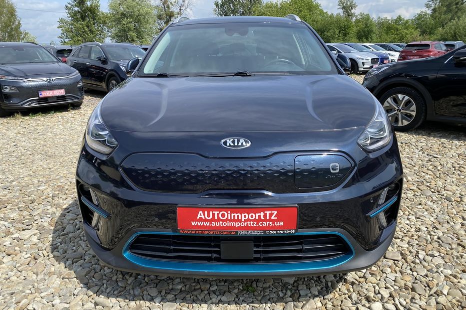 Продам Kia Niro 64 kWh Макс. комплектація 2020 года в Львове
