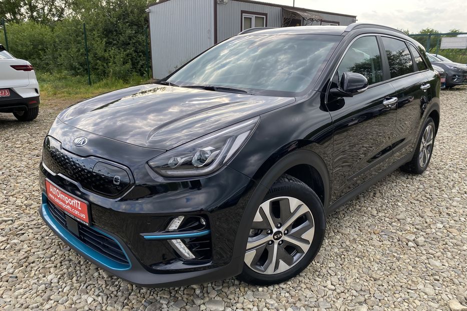Продам Kia Niro 64кВт Макс.компл.Prestige 2020 года в Львове